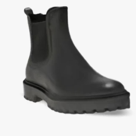 New/no box women’s Faux Leather Chelsea Booties size 9 in blackjack color - Picture 6 of 17